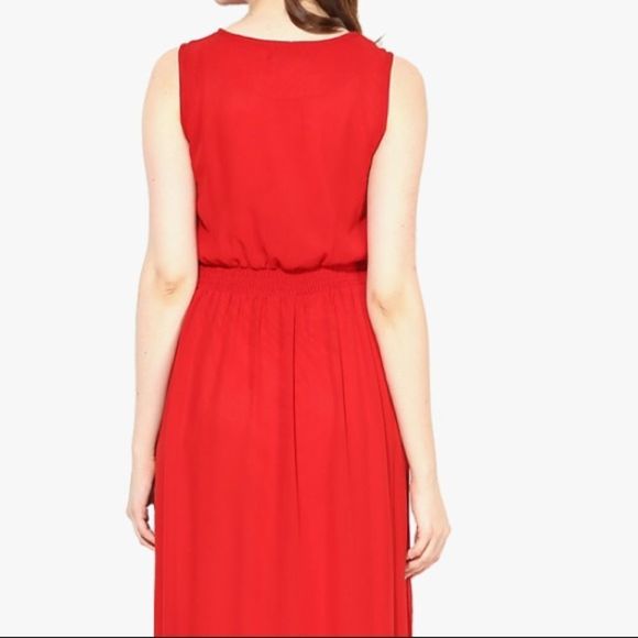 Solid Red Maxi Dress. Large - Picture 2 of 6